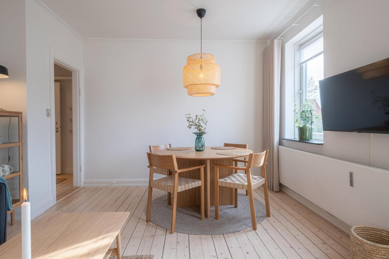Newly Renovated 1-Bed Apartment In Ålborg Exterior foto